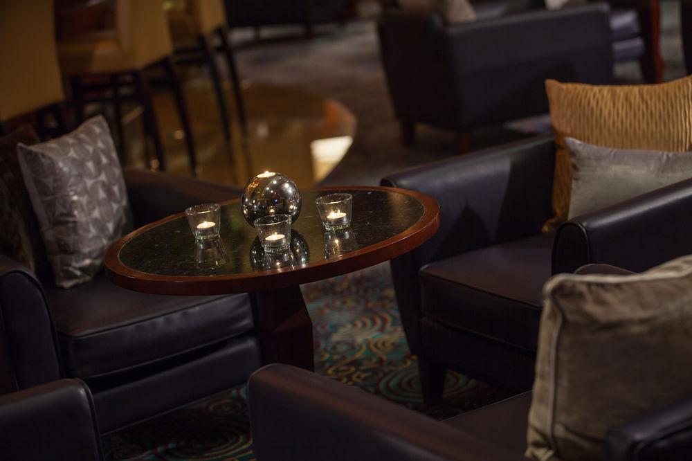 Renaissance Wuhan Hotel Екстер'єр фото