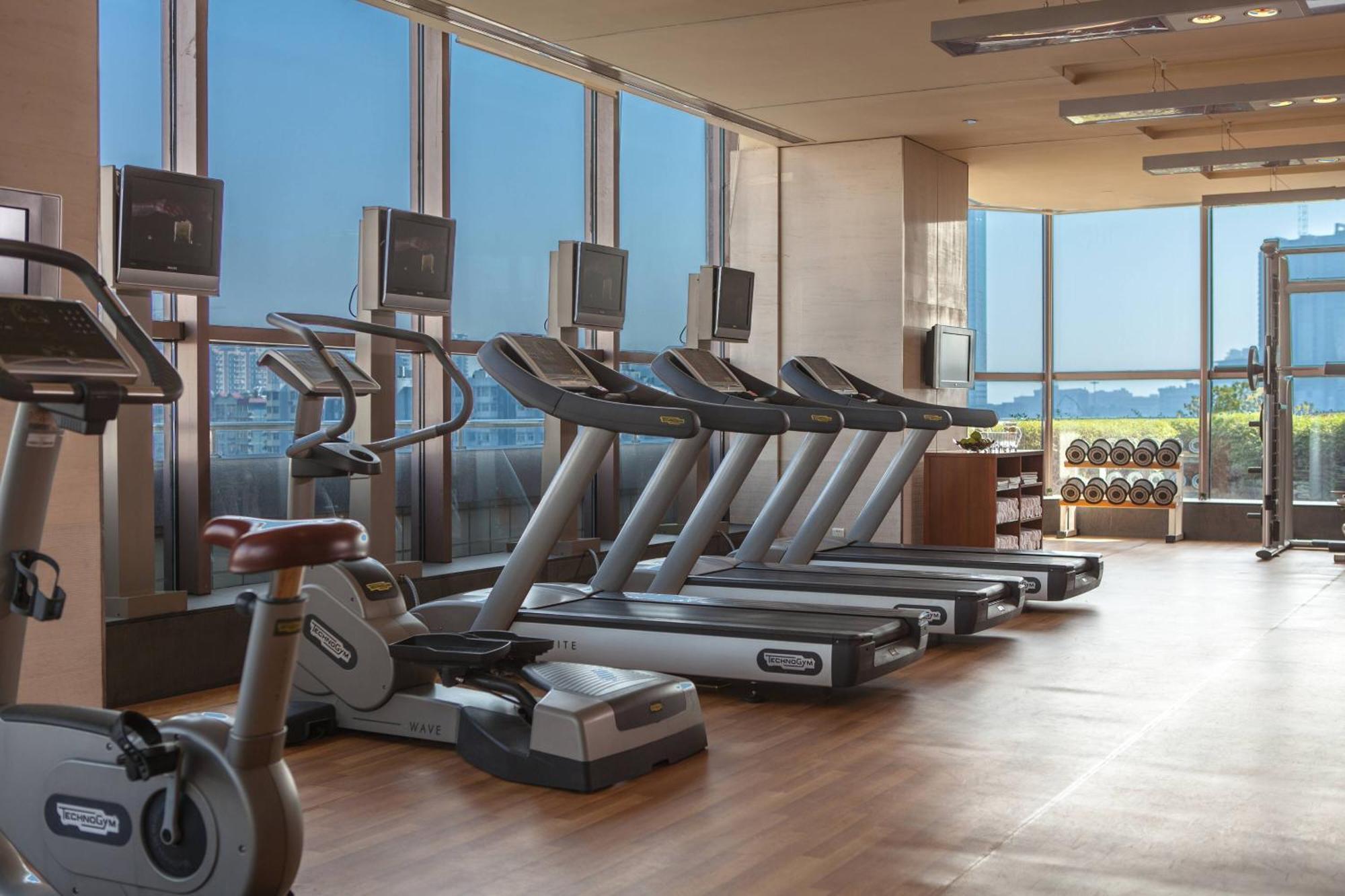 Renaissance Wuhan Hotel Екстер'єр фото